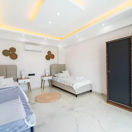 Libero Villa